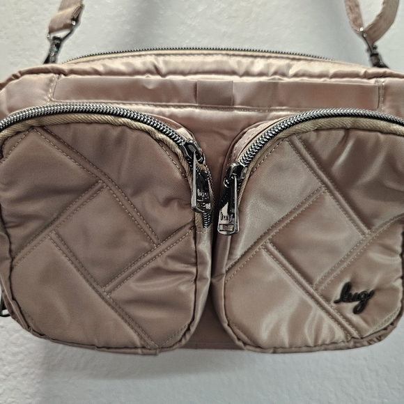 Lug rider crossbody - Picture 2 of 12